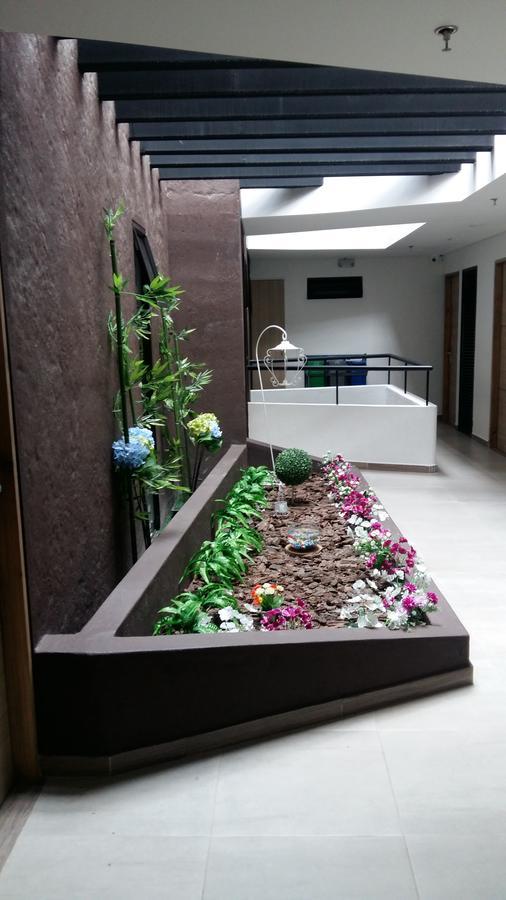 Hotel Med 70 Medellin Exterior photo