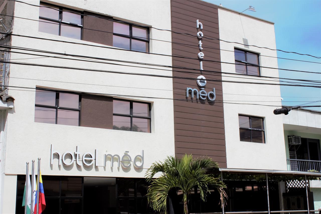 Hotel Med 70 Medellin Exterior photo